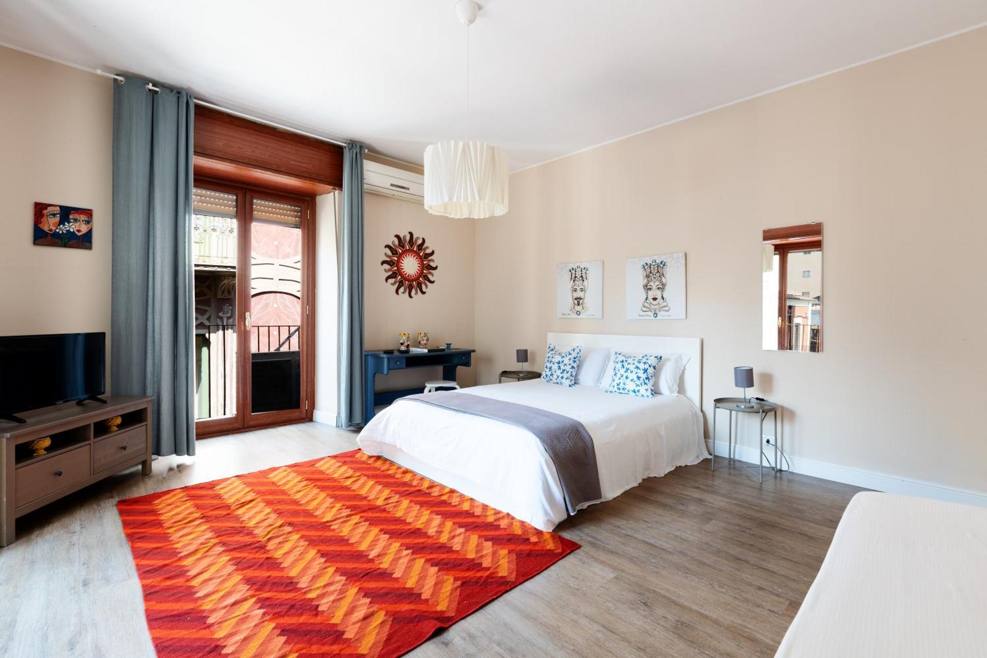 Quintessenza Marina Holiday Home คาตาเนีย ภายนอก รูปภาพ